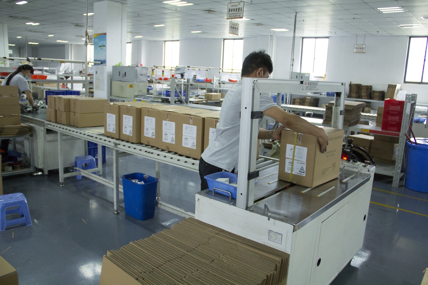Clenergy Production Center at Xiamen Headquarters after Resumed Operations in March 2020 02